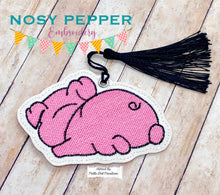 Load image into Gallery viewer, Pig Butt sketchy Bookmark/bag tag/ornament machine embroidery design DIGITAL DOWNLOAD