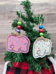 Elephant Cracker bookmark/bag tag/ornament machine embroidery design DIGITAL DOWNLOAD