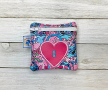 Load image into Gallery viewer, Heart lock applique ITH Bag and charm machine embroidery design (5 sizes available) DIGITAL DOWNLOAD