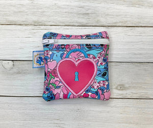 Heart lock applique ITH Bag and charm machine embroidery design (5 sizes available) DIGITAL DOWNLOAD