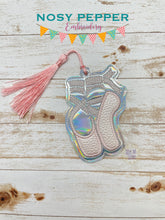 Load image into Gallery viewer, Ballet appliqué bookmark/bag tag/ornament machine embroidery design DIGITAL DOWNLOAD