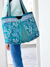 Load image into Gallery viewer, Topaz Tote PDF Pattern