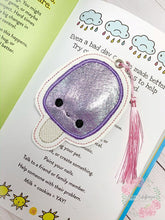 Load image into Gallery viewer, Popsicle Applique Bookmark 4x4 machine embroidery design DIGITAL DOWNLOAD