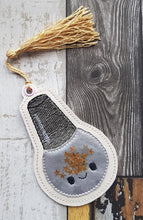 Load image into Gallery viewer, Nail Polish Applique Book mark (two versions included) machine embroidery design DIGITAL DOWNLOAD