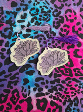 Load image into Gallery viewer, Lotus Flower Sketchy Bookmark/Ornament 4x4 machine embroidery design DIGITAL DOWNLOAD