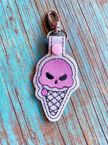 Skull Cone Snap tab 4x4