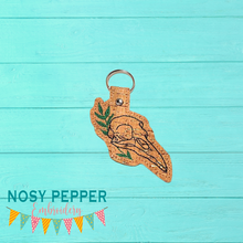 Load image into Gallery viewer, Bird Skull snap tab (single and multi file included) 4x4 machine embroidery design DIGITAL DOWNLOAD