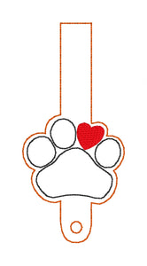 Paw heart wallet tab (2 sizes included) machine embroidery design DIGITAL DOWNLOAD