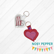 Load image into Gallery viewer, Sketchy Heart Snap tab machine embroidery design DIGITAL DOWNLOAD